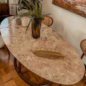 mesa comedor ovalada