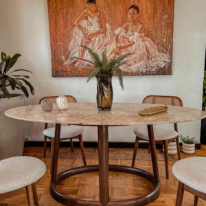 mesa comedor ovalada