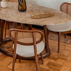 mesa comedor ovalada