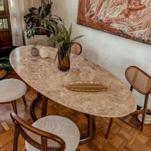mesa comedor ovalada
