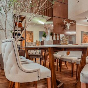 mesa comedor traventino