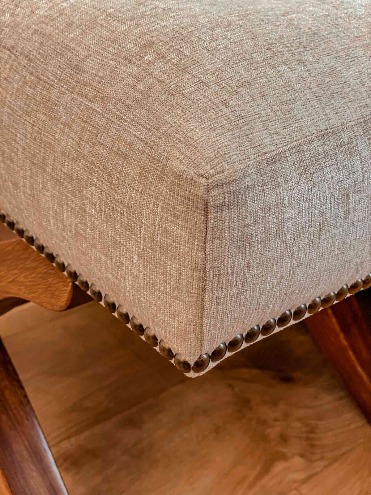 Lucia ANTIQUE BEIGE (5) banqueta lucia